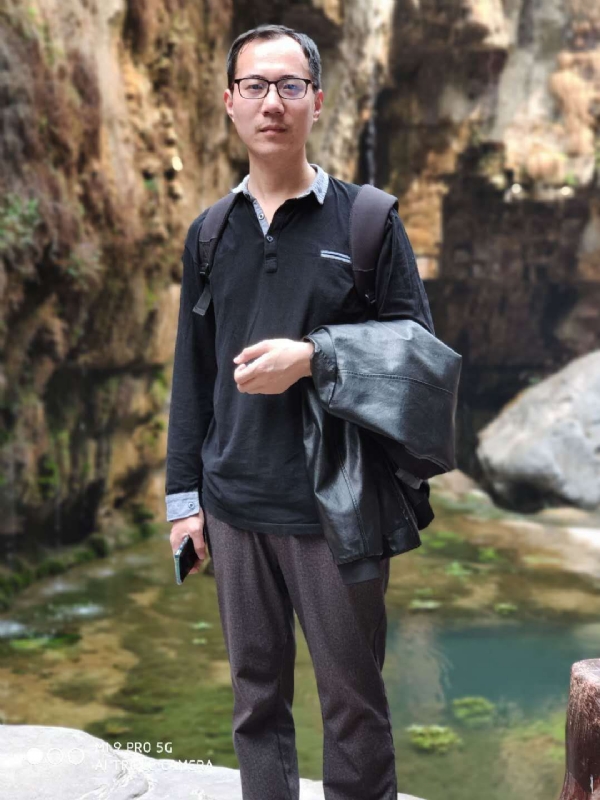 追日的第一张照片--驻马店相亲服务中心