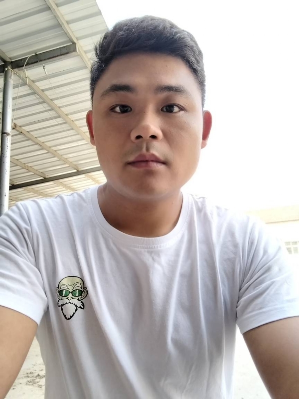 高大威武的第一张照片--驻马店相亲服务中心