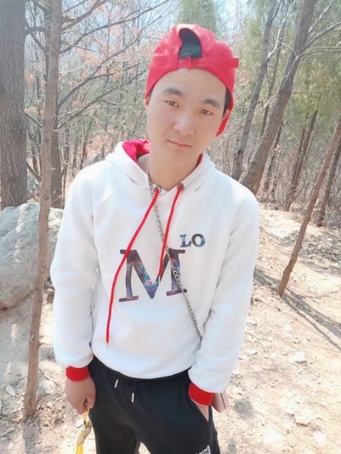 天赐人生的第一张照片--驻马店相亲服务中心