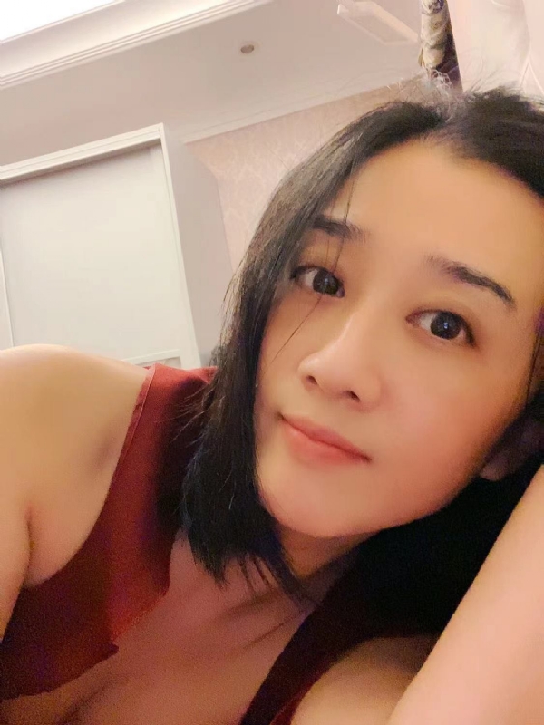 HongYu的第一张照片--驻马店相亲服务中心