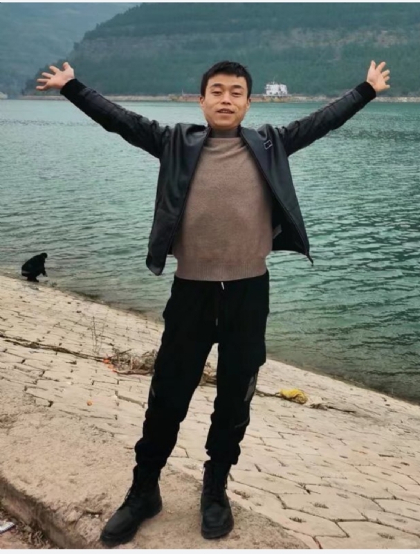 寂寞的风的第二张照片--驻马店相亲服务中心