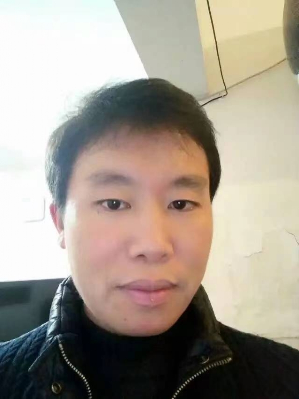 擎天柱的第三张照片--驻马店相亲服务中心