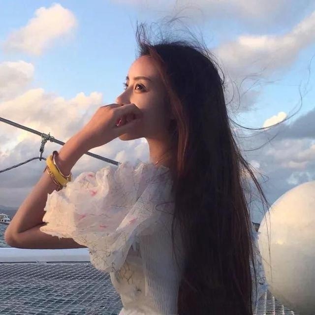 花想要的第一张照片--驻马店相亲服务中心