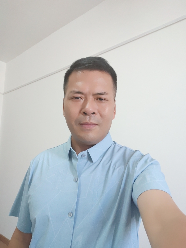 牵挂的第一张照片--驻马店相亲服务中心