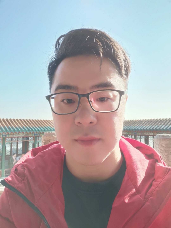 不爱吃竹子的小熊的第一张照片--驻马店相亲服务中心