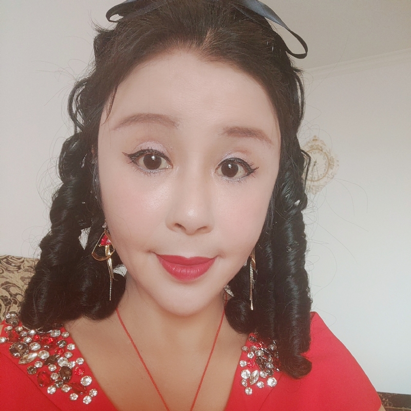 追光的第二张照片--驻马店相亲服务中心