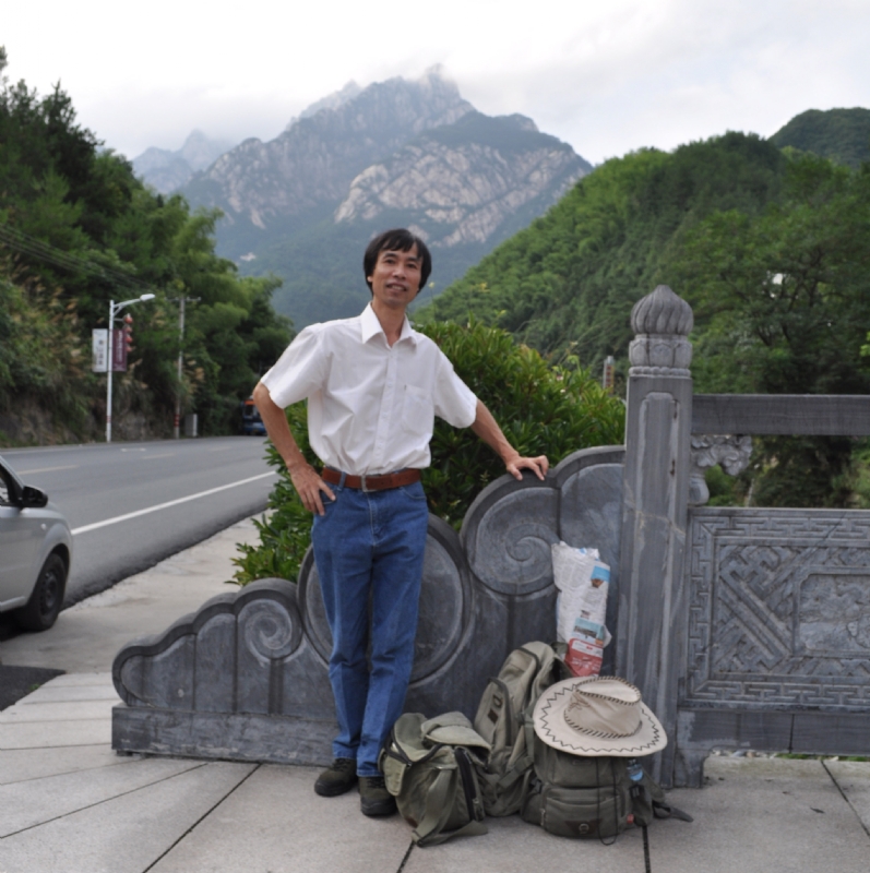 阳光雨露-2023的第一张照片--驻马店相亲服务中心