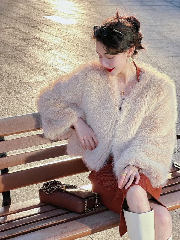 雷小姐的第一张照片--驻马店相亲服务中心