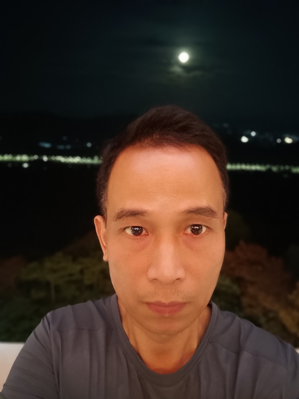 辉哥的第一张照片--驻马店相亲服务中心