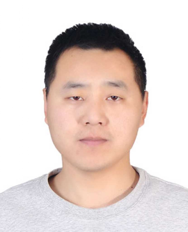 大红鹰的第二张照片--驻马店相亲服务中心