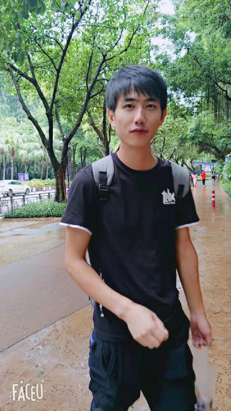 青春易逝的第三张照片--驻马店相亲服务中心