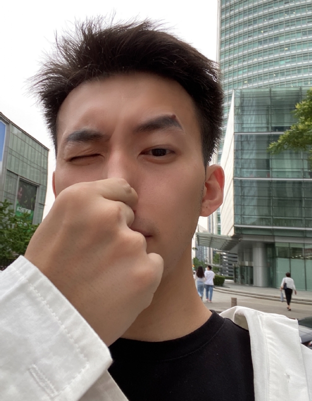 绝世大冤种的第四张照片--驻马店相亲服务中心