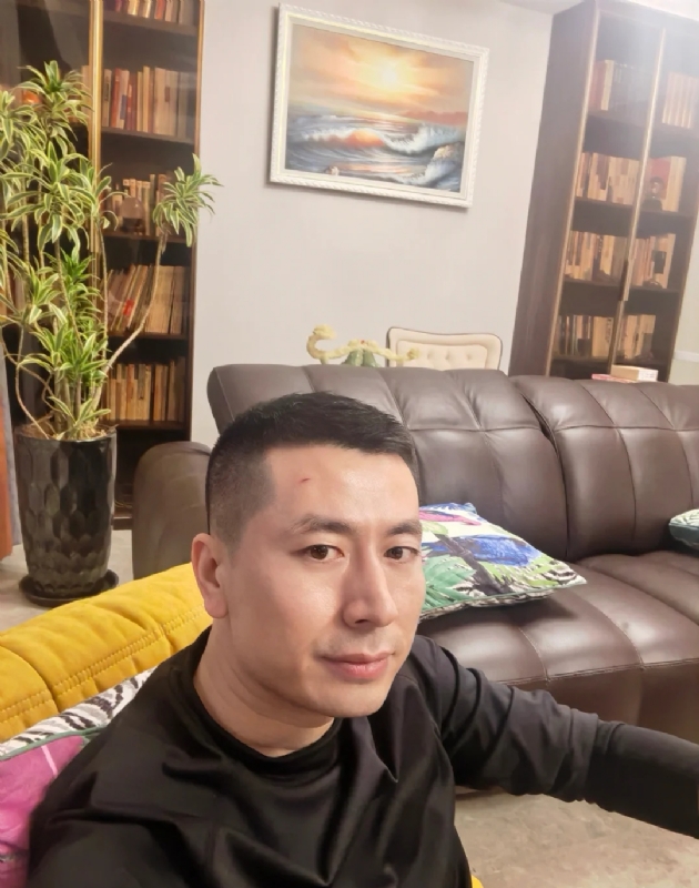 Gs的第二张照片--驻马店相亲服务中心