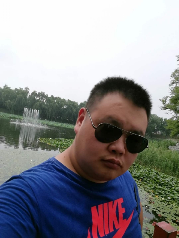 石头的第一张照片--驻马店相亲服务中心