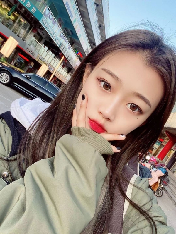 林儿呀的第一张照片--驻马店相亲服务中心