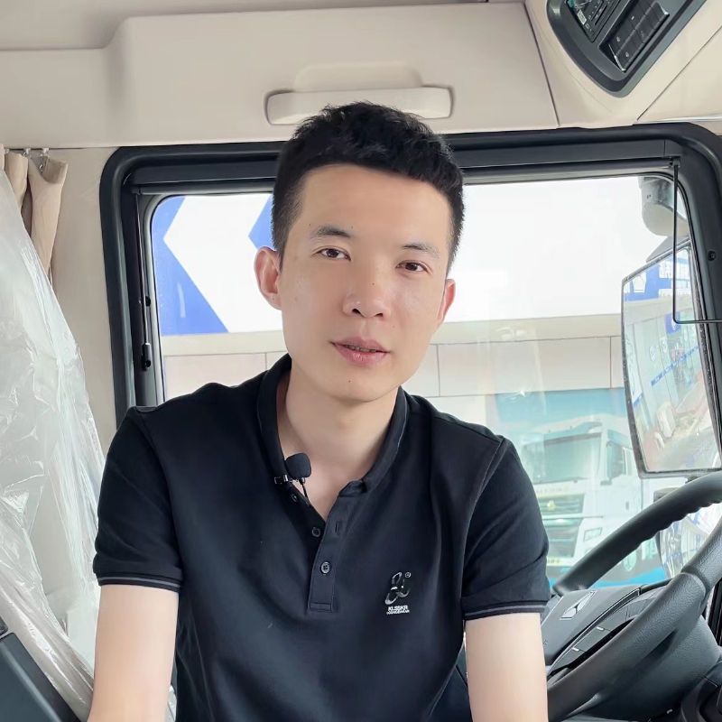 胡一凡的第二张照片--驻马店相亲服务中心