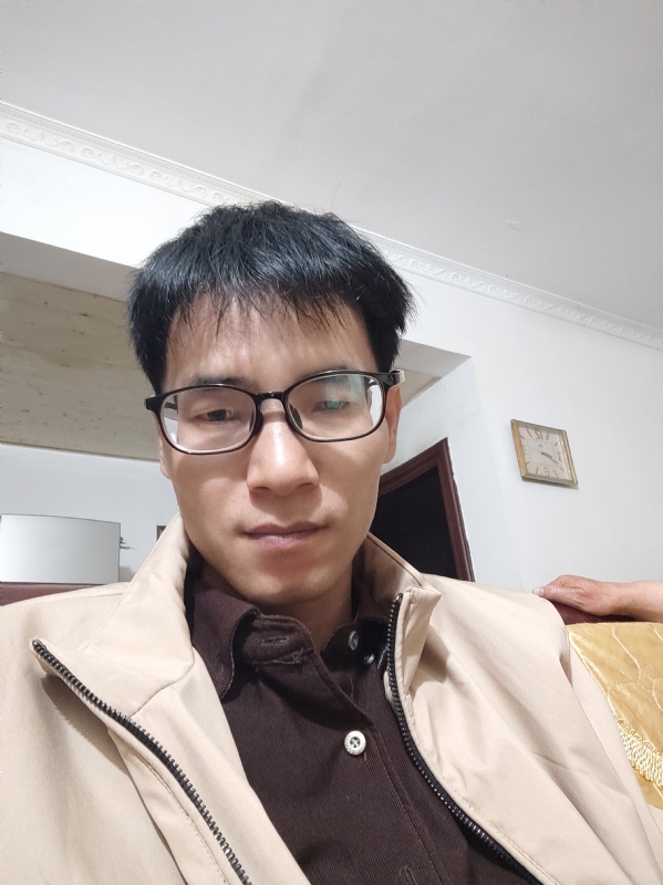 杨一凡的第一张照片--驻马店相亲服务中心