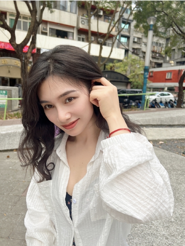 韵韵的第一张照片--驻马店相亲服务中心