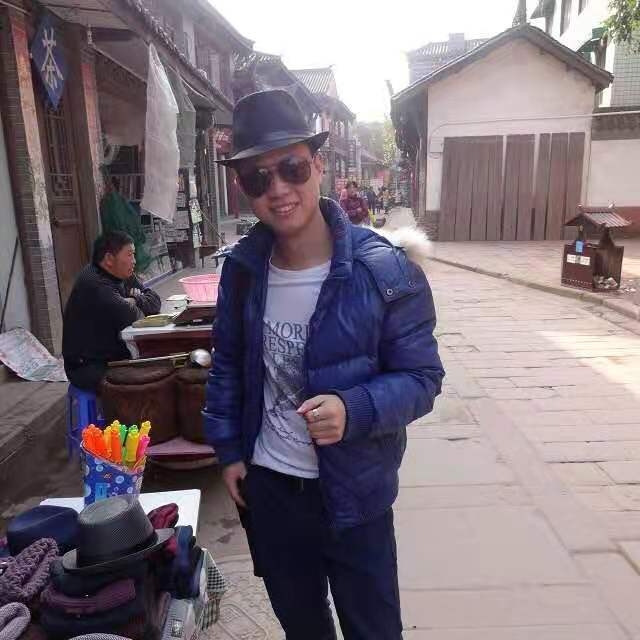 橙光的第一张照片--驻马店相亲服务中心