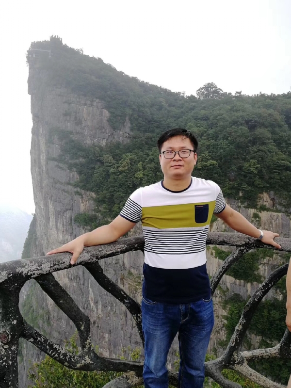 江汉的第一张照片--驻马店相亲服务中心