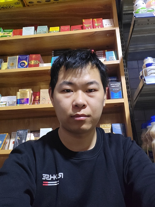 路途中的暖风的第一张照片--驻马店相亲服务中心