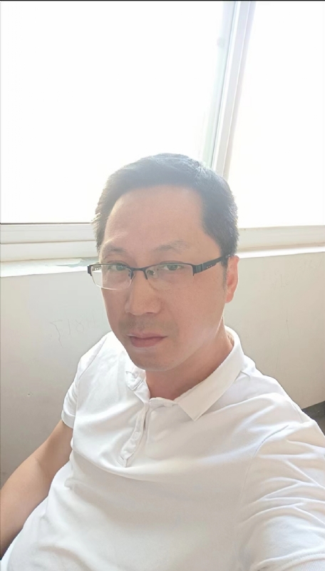 划过生命的流星的第一张照片--驻马店相亲服务中心