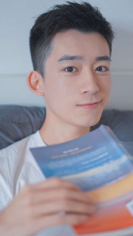 顾飞的第四张照片--驻马店相亲服务中心