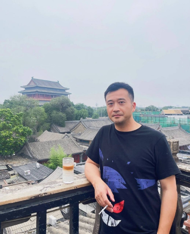 生而为人的第二张照片--驻马店相亲服务中心