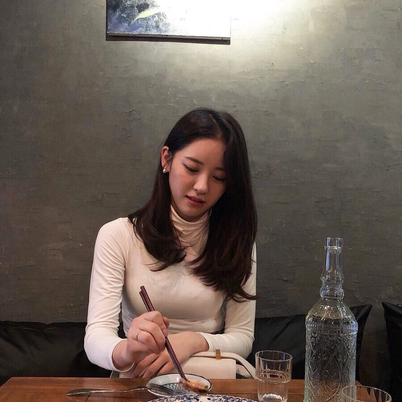 贵阳萧萧姐的第一张照片--驻马店相亲服务中心