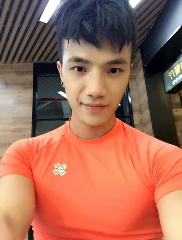 航航的第一张照片--驻马店相亲服务中心