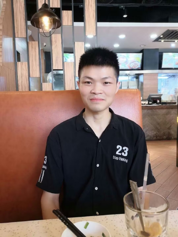 Mickey的第一张照片--驻马店相亲服务中心