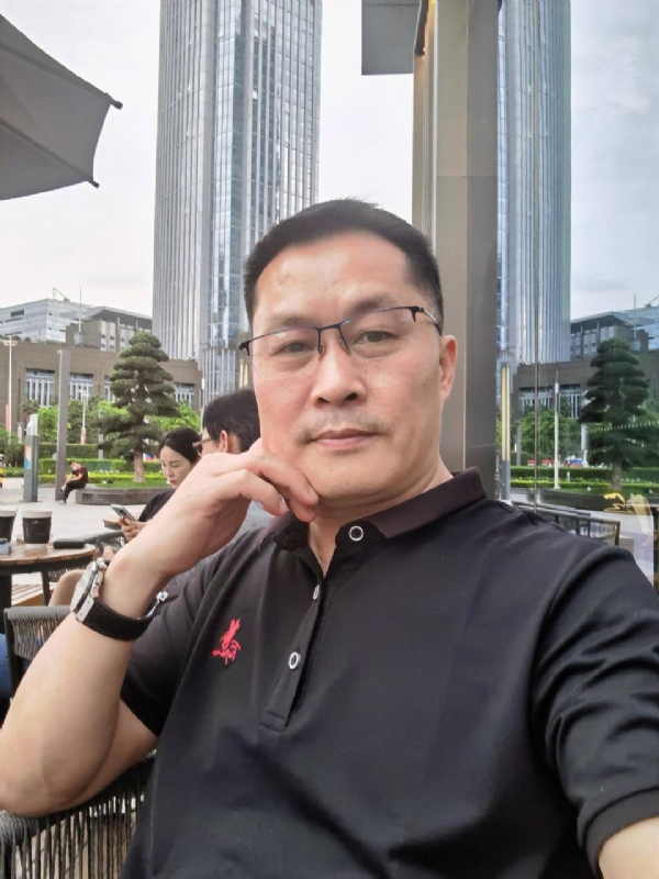 Allan的第二张照片--驻马店相亲服务中心