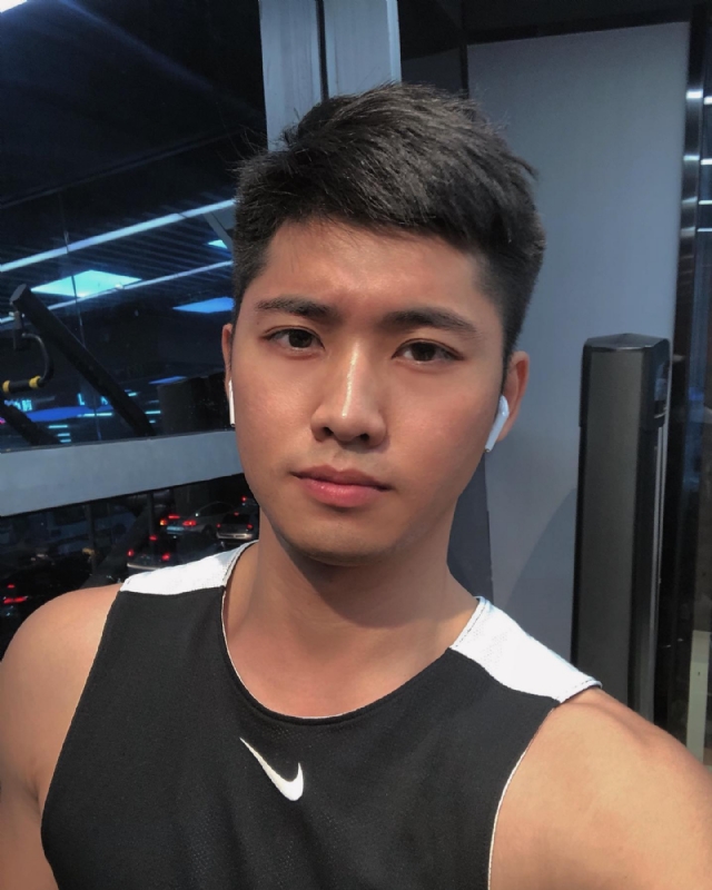 林毅的第一张照片--驻马店相亲服务中心