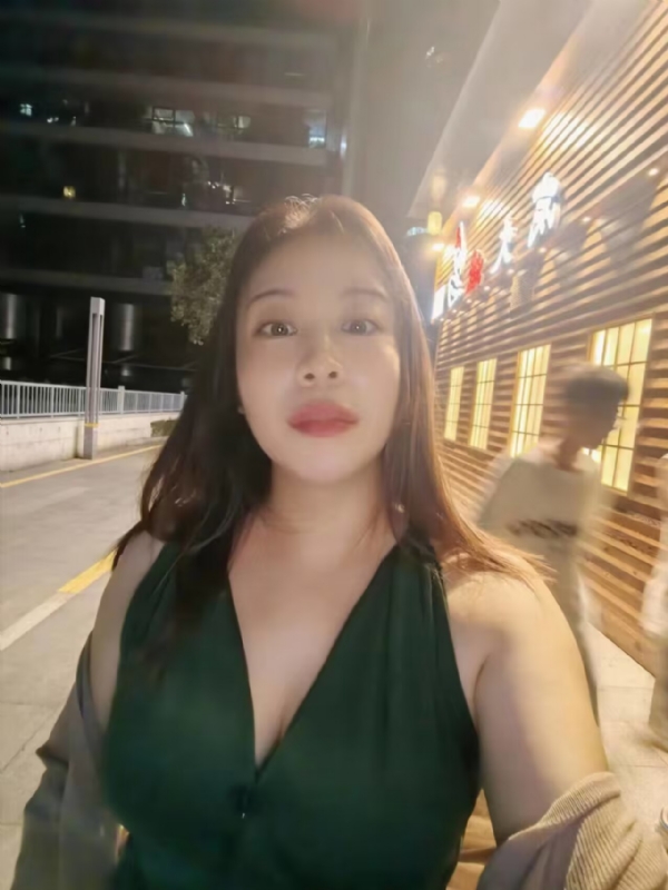 叶子青青的第四张照片--驻马店相亲服务中心