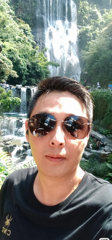 小小帅哥的第一张照片--驻马店相亲服务中心