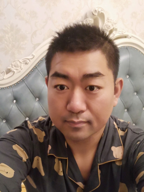 曾经的第一张照片--驻马店相亲服务中心