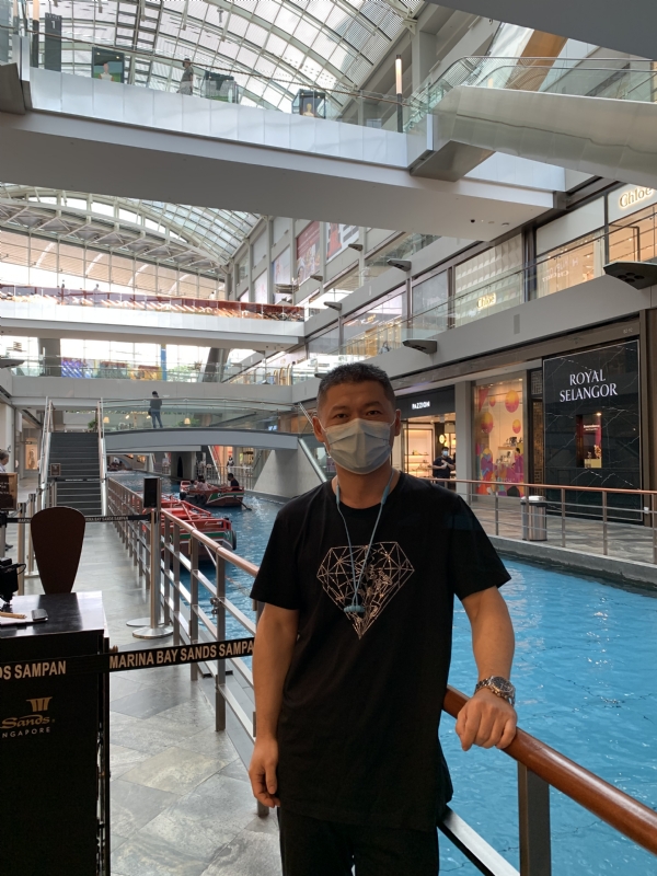 冬天的第四张照片--驻马店相亲服务中心