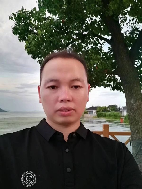 一起说晚安的第一张照片--驻马店相亲服务中心