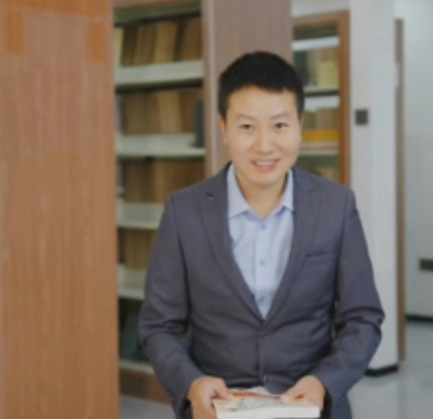 罗梓焜的第二张照片--驻马店相亲服务中心