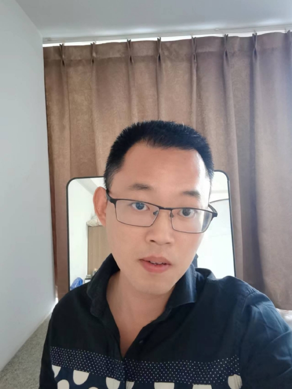 lips11的第一张照片--驻马店相亲服务中心