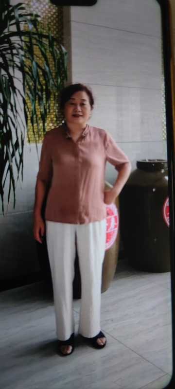 小雪的第一张照片--驻马店相亲服务中心