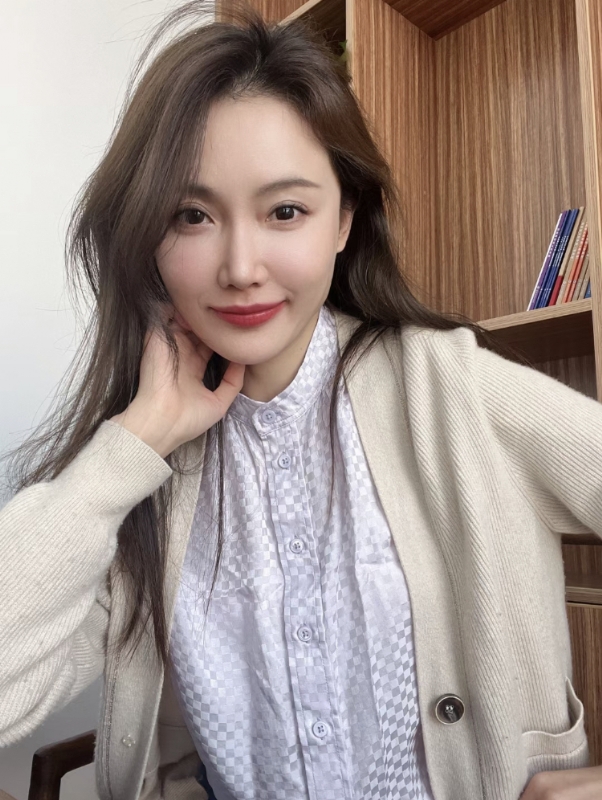 Anne林的第一张照片--驻马店相亲服务中心