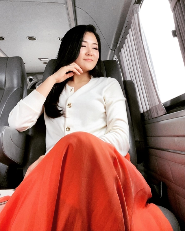 深凝久伴的第一张照片--驻马店相亲服务中心