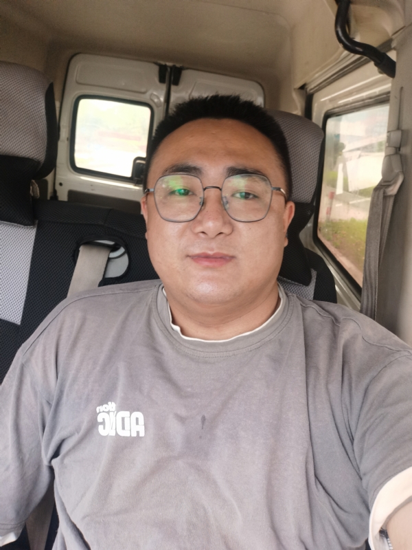 奇卡的第二张照片--驻马店相亲服务中心