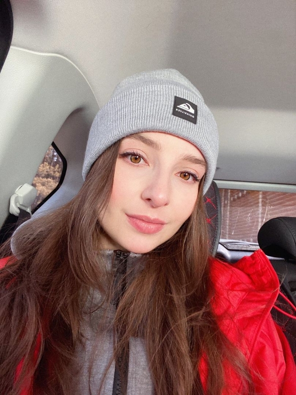 Emilia的第一张照片--驻马店相亲服务中心