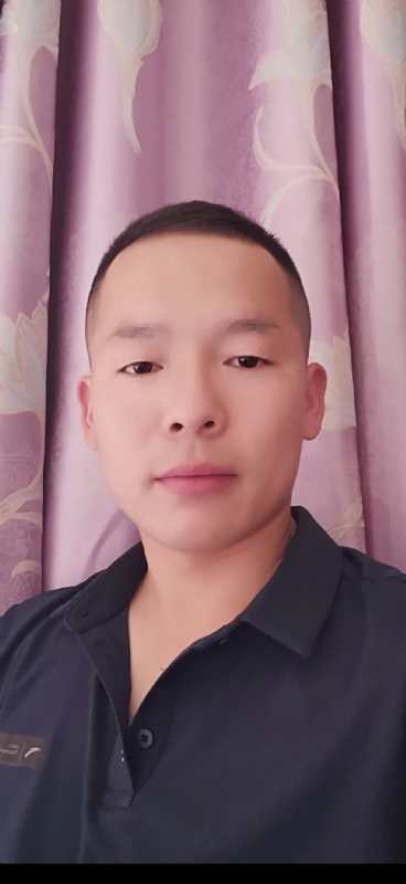 执子之手的第一张照片--驻马店相亲服务中心