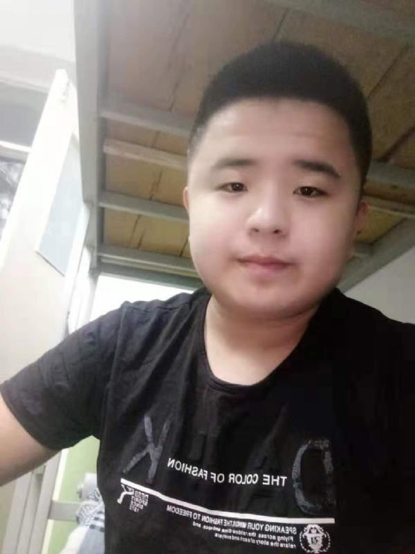 打小就爱淘气的第一张照片--驻马店相亲服务中心