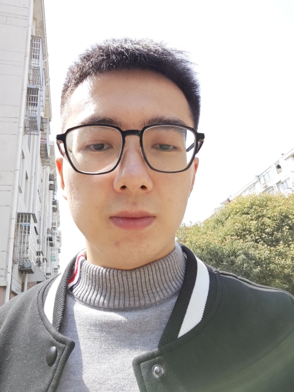 七彩皮皮虾的第一张照片--驻马店相亲服务中心