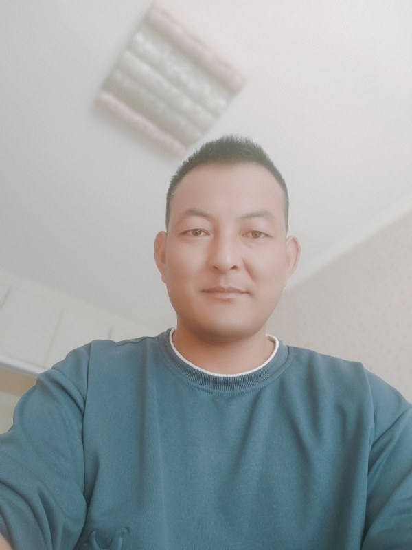 凯哥的第一张照片--驻马店相亲服务中心