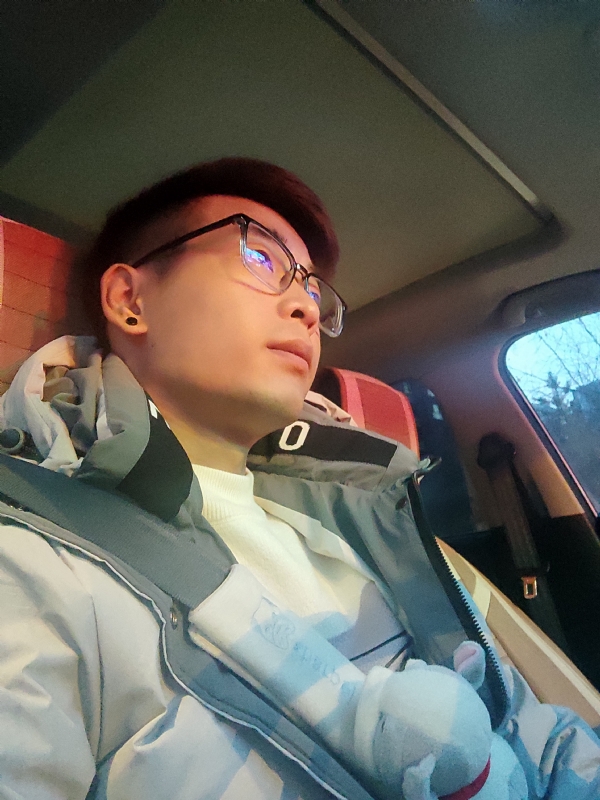 小奕的第二张照片--驻马店相亲服务中心